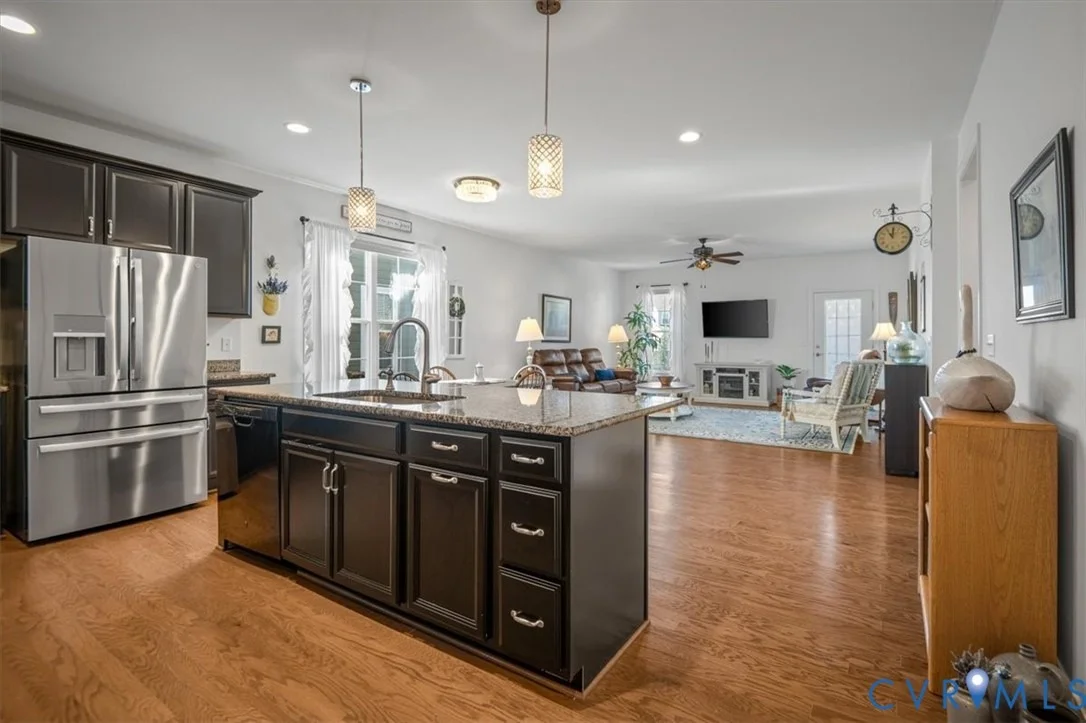 Photo of 215 Lauradell Road