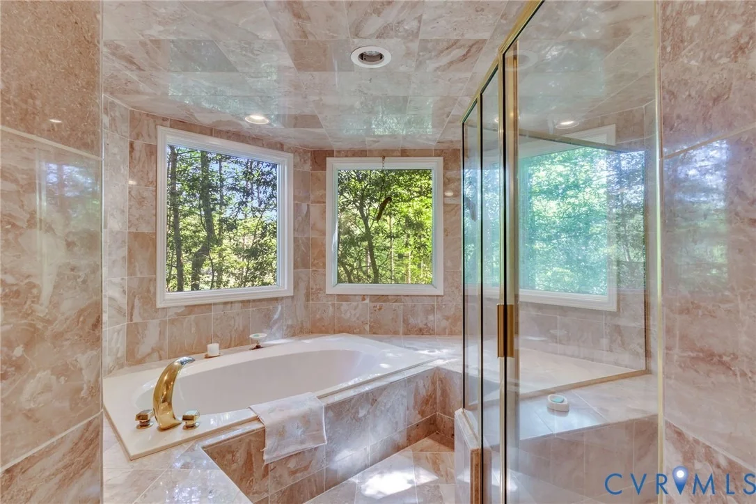 Photo of 1167 Ottoman Ferry Road