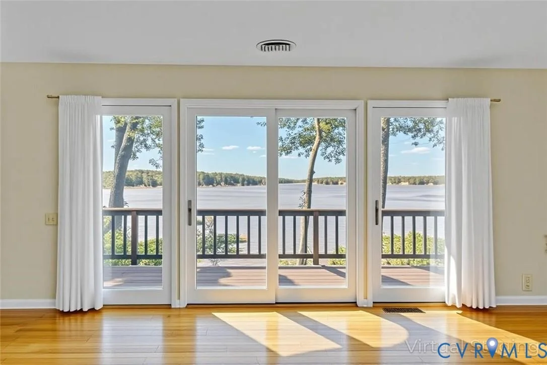 Photo of 1718 Mariners Woods Drive