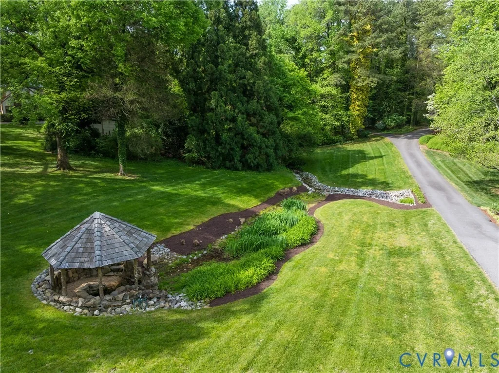 Photo of 98 Old Bridge Lane