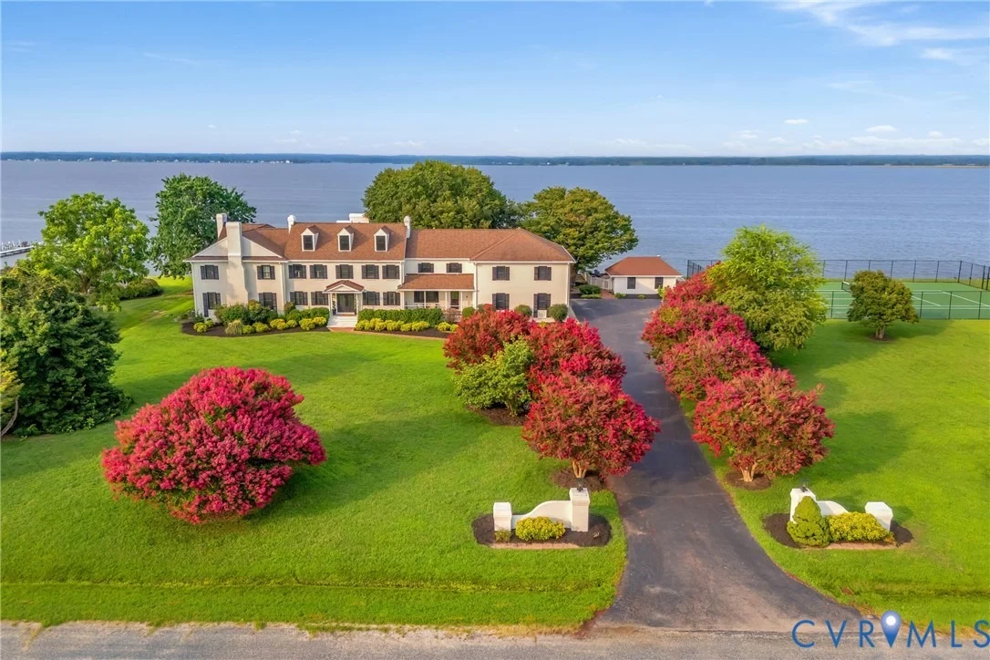 Photo of 467 Daingerfield Road