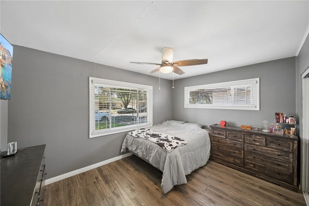 Photo of 4869 Serrano Place
