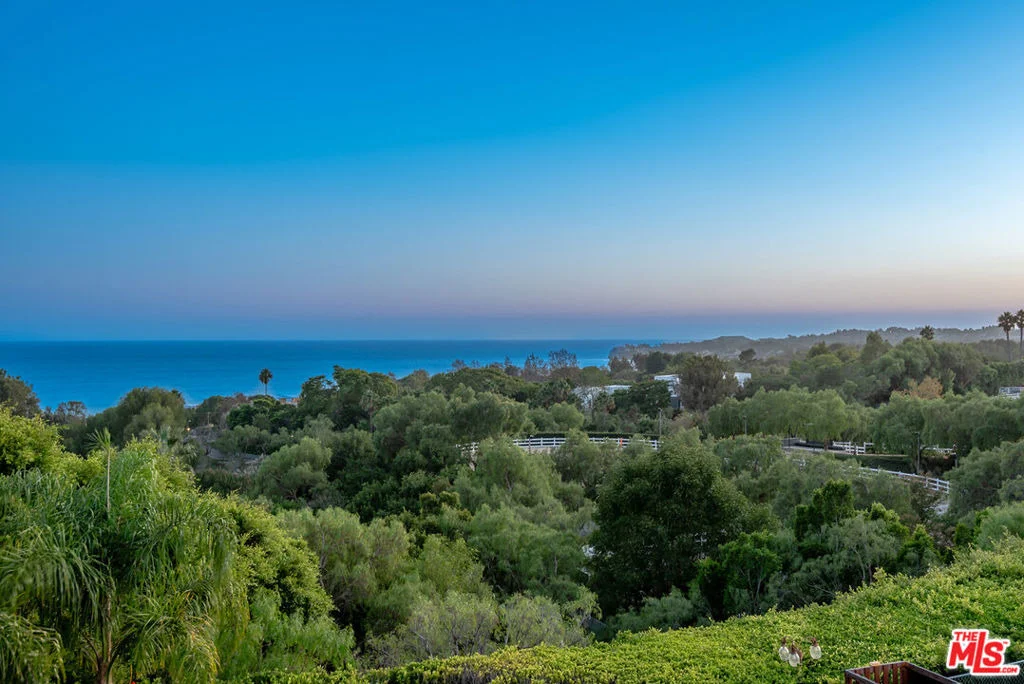 Photo of 27551 Pacific Coast Highway