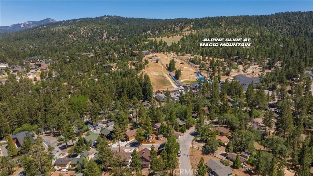 Photo of 40356 Cliff Lane