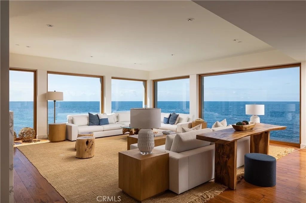 Photo of 1901 Ocean Way
