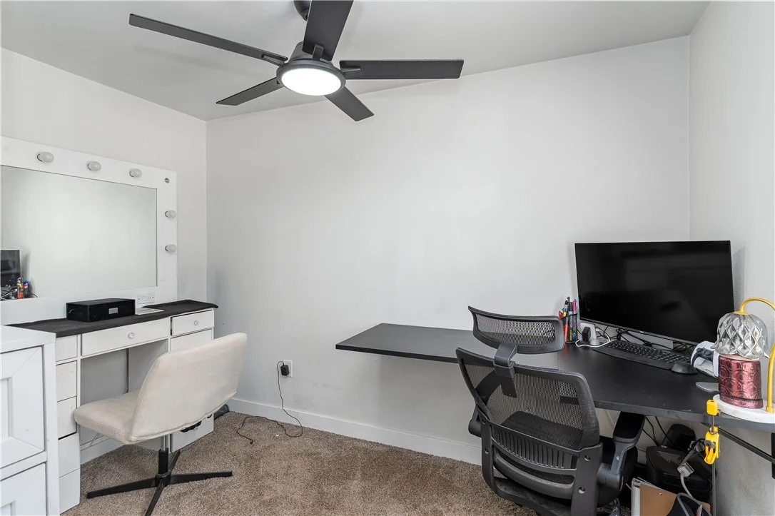 Photo of 582 N Almond