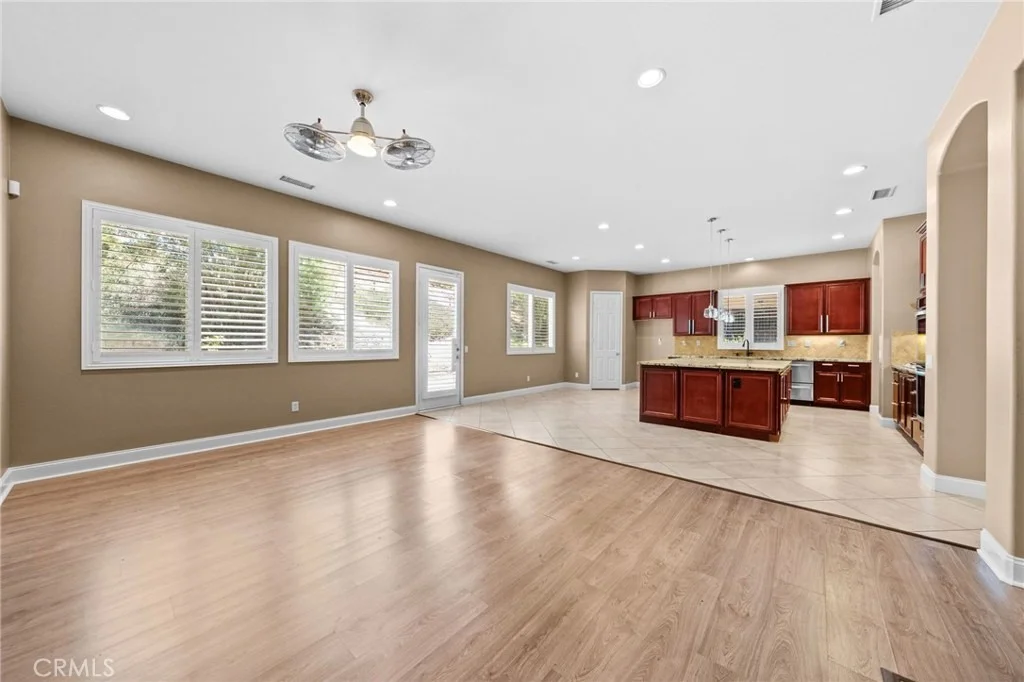Photo of 31704 Pepper Tree