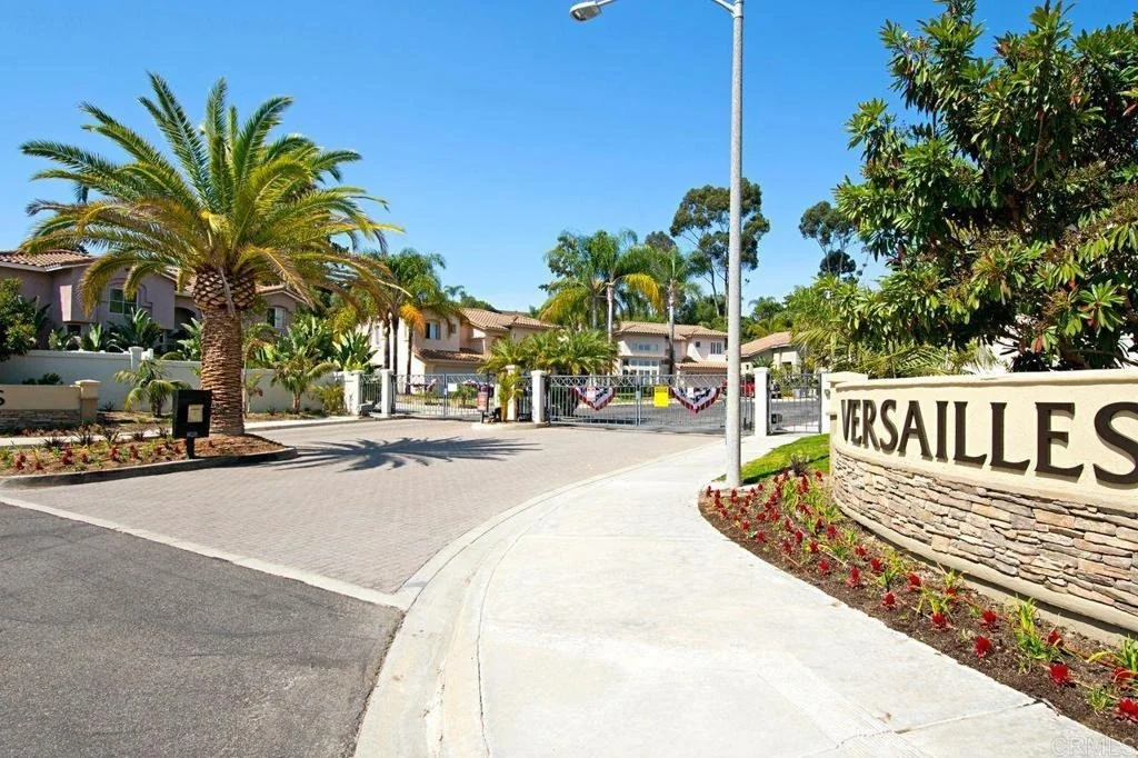 Photo of 4580 Avenida Privado