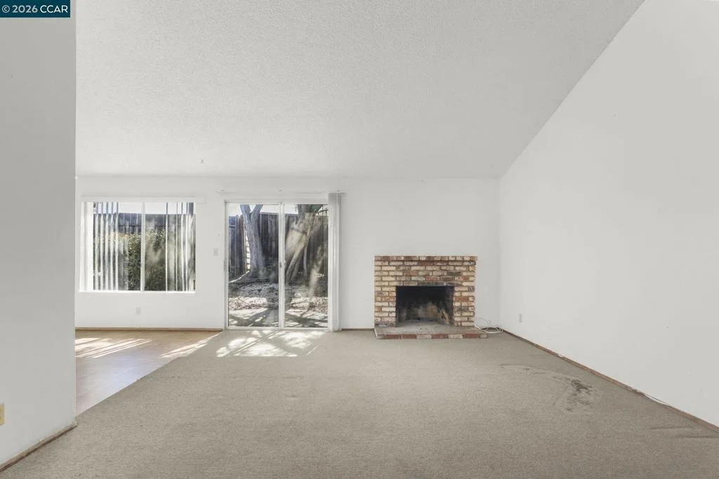 Photo of 101 Flame Dr