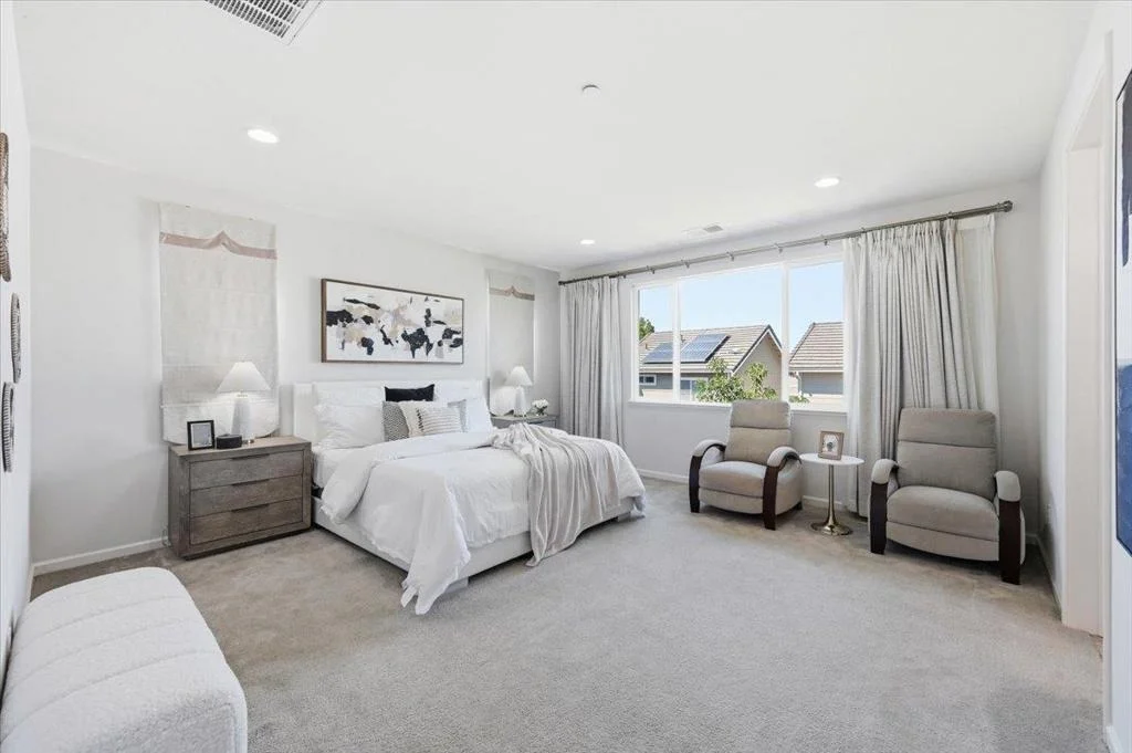 Photo of 1367 Shore Drive