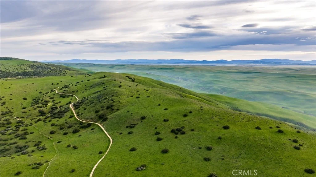Photo of 8050 Bitterwater Road