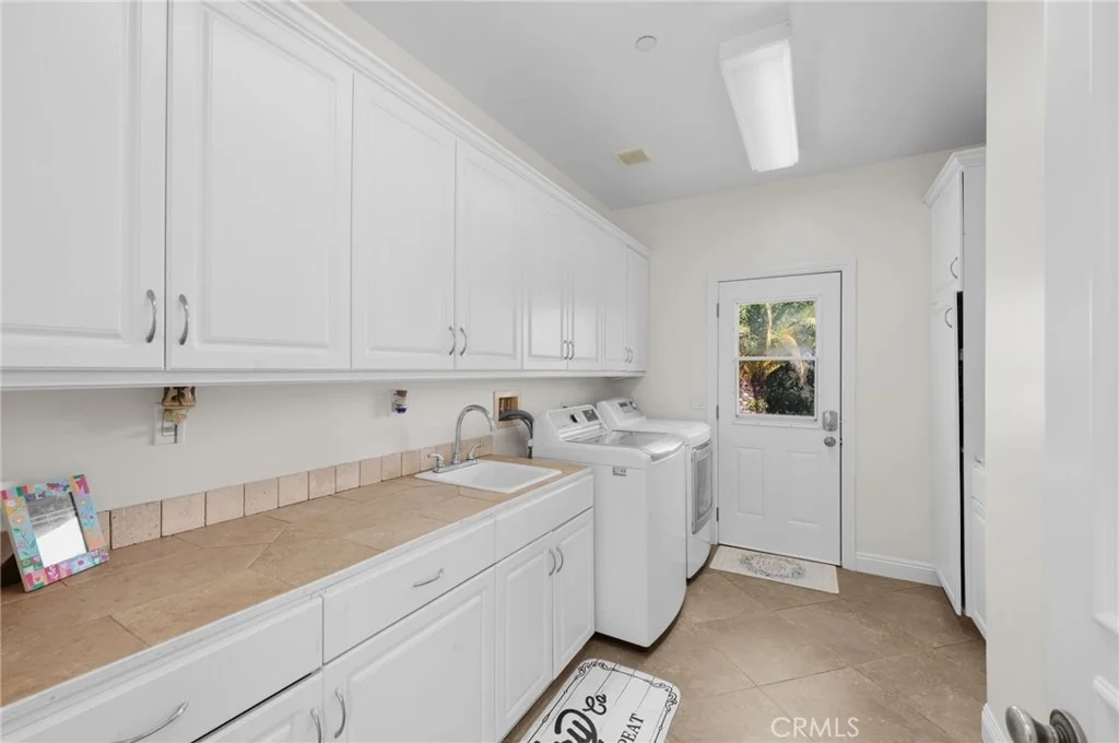 Photo of 2240 Aqua Hill Road