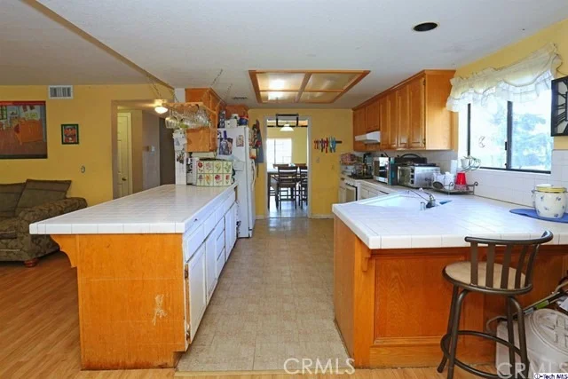 Photo of 10602 Pinyon Avenue