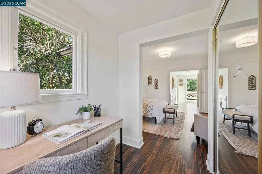 Photo of 3386 Cowell Rd