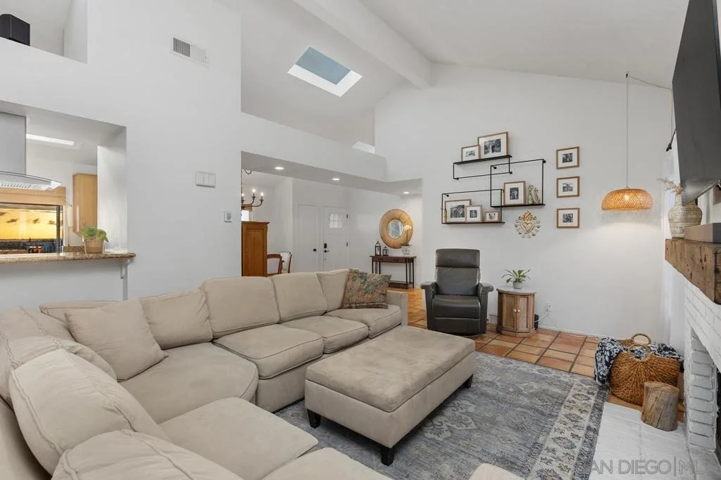 Photo of 1830 Lucerne Circle