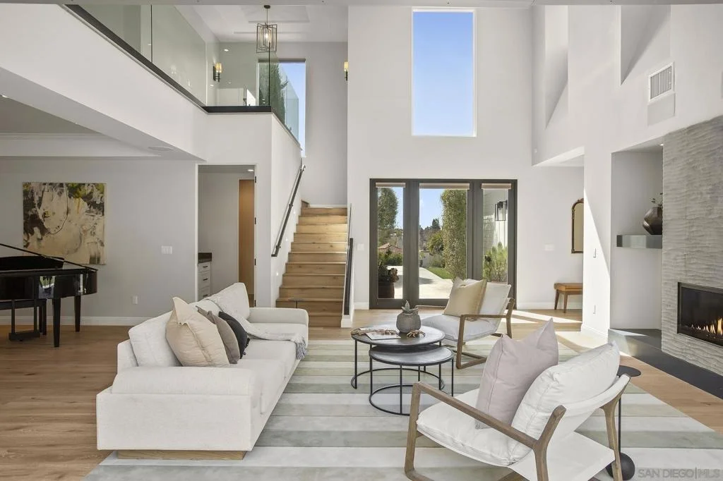 Photo of 6989 Paseo Laredo