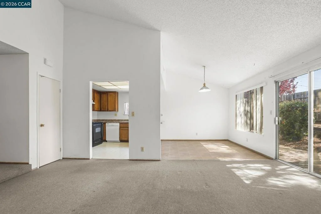 Photo of 101 Flame Dr