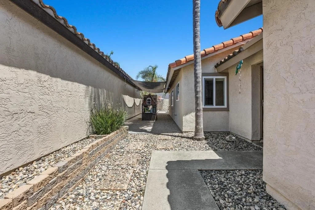 Photo of 4739 Gardenia Street