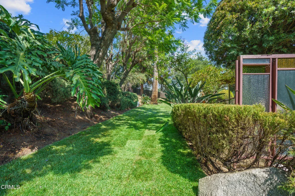 Photo of 1580 Old House Road