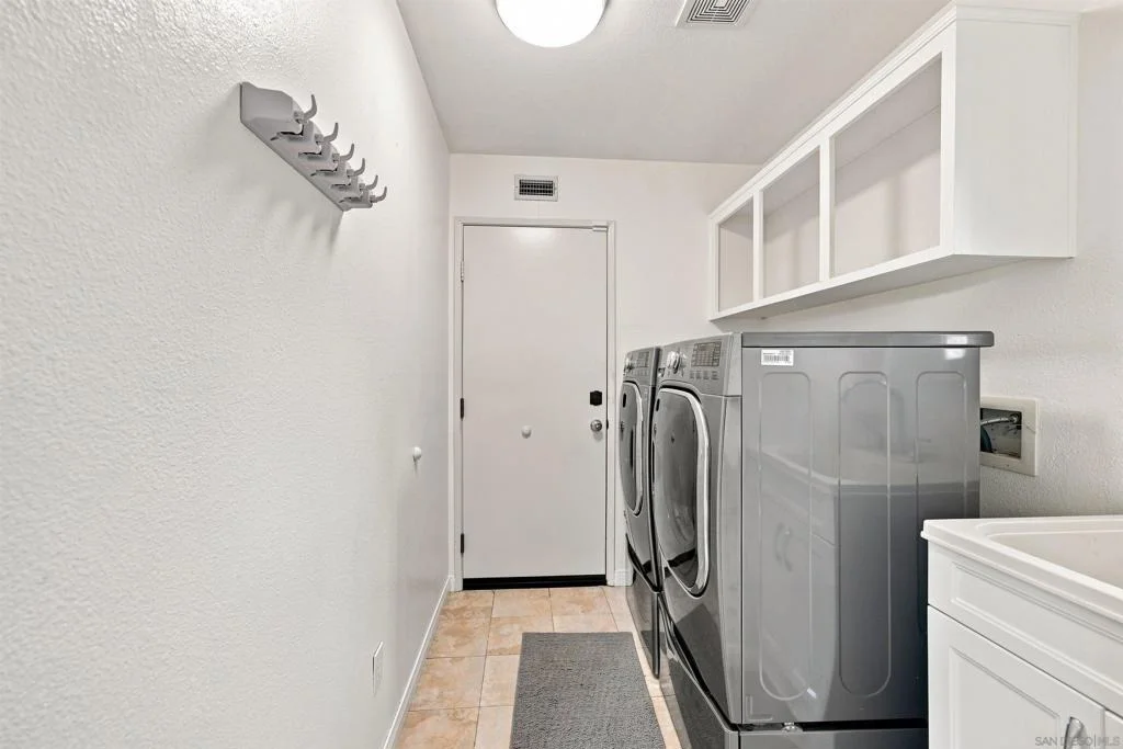 Photo of 413 Lexington