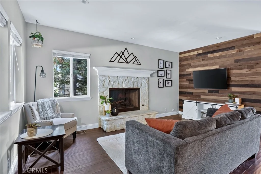 Photo of 27441 Meadow