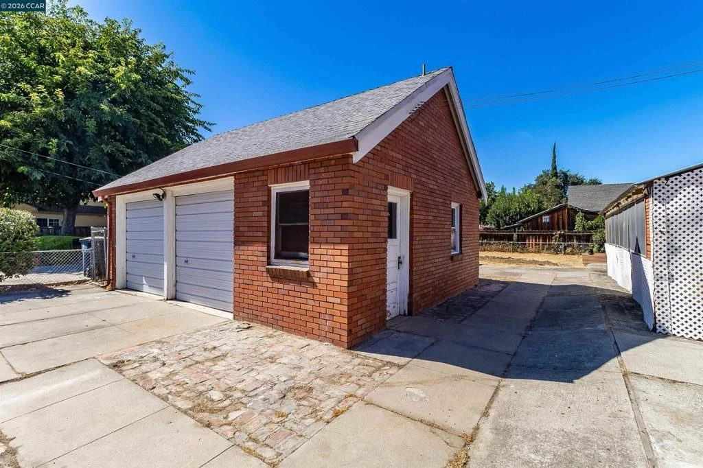 Photo of 1505 Parker Ave