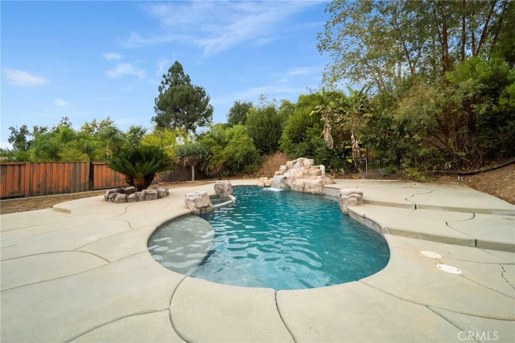 Photo of 1416 Paseo Gracia