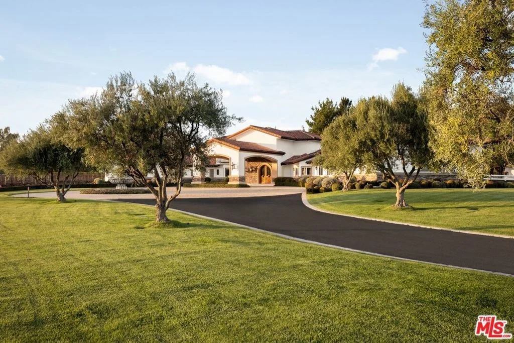 Photo of 2370 N Refugio Road