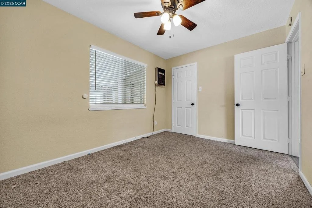 Photo of 7 Lawrence Ave