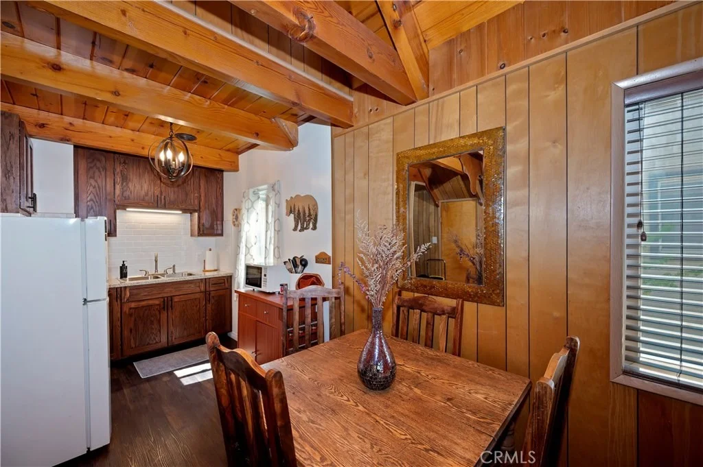 Photo of 2428 Oak Drive