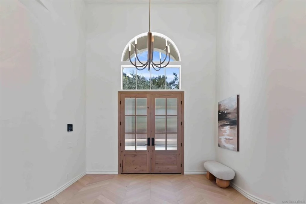 Photo of 3068 Willow Heights Road