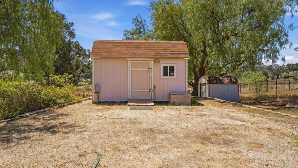 Photo of 2527 Southern Oak Road