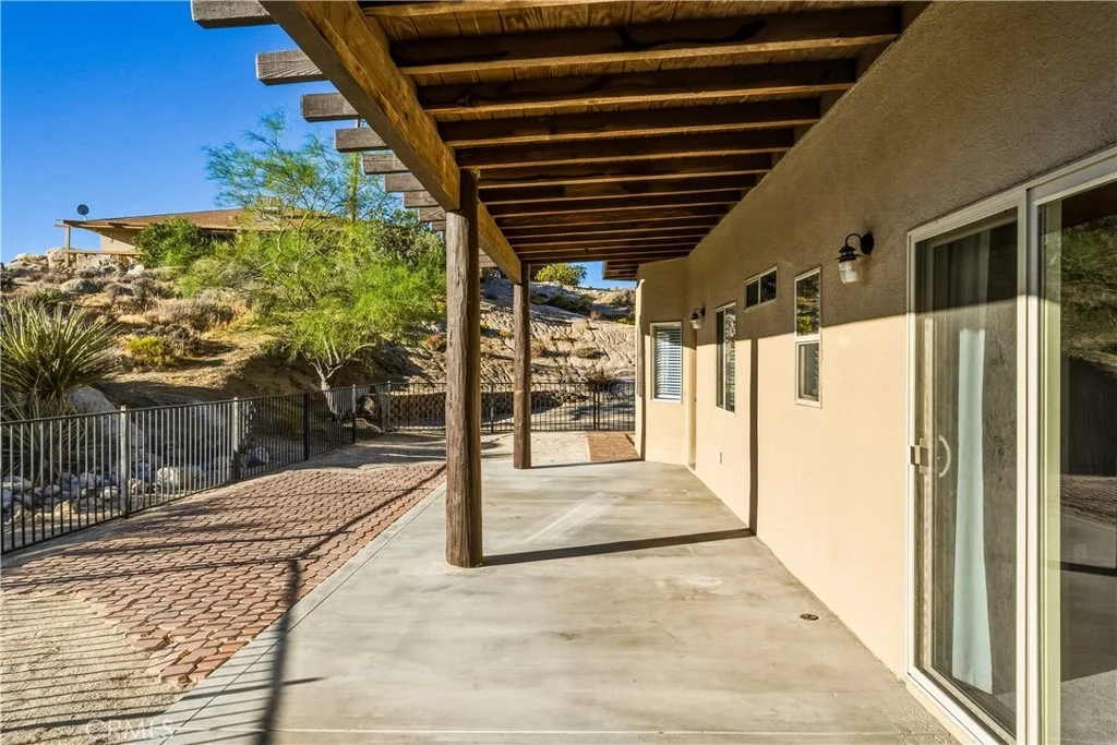Photo of 6231 Mirlo