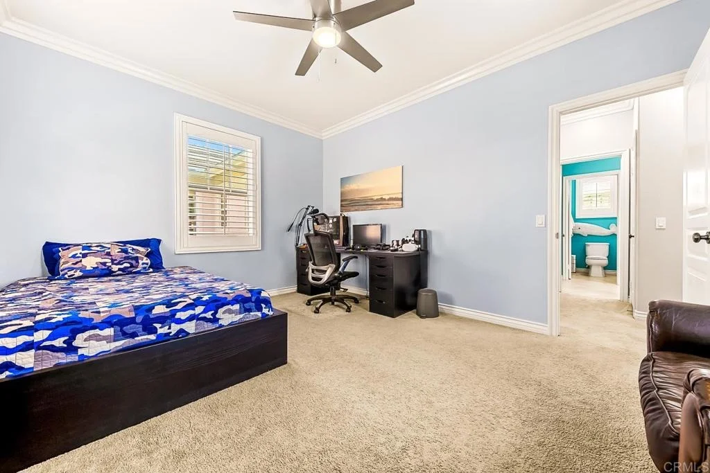 Photo of 2669 Paradise Road