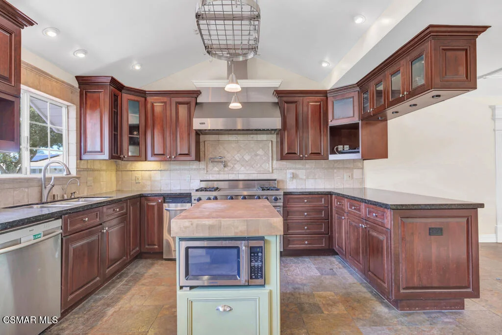 Photo of 4985 Bowie Court