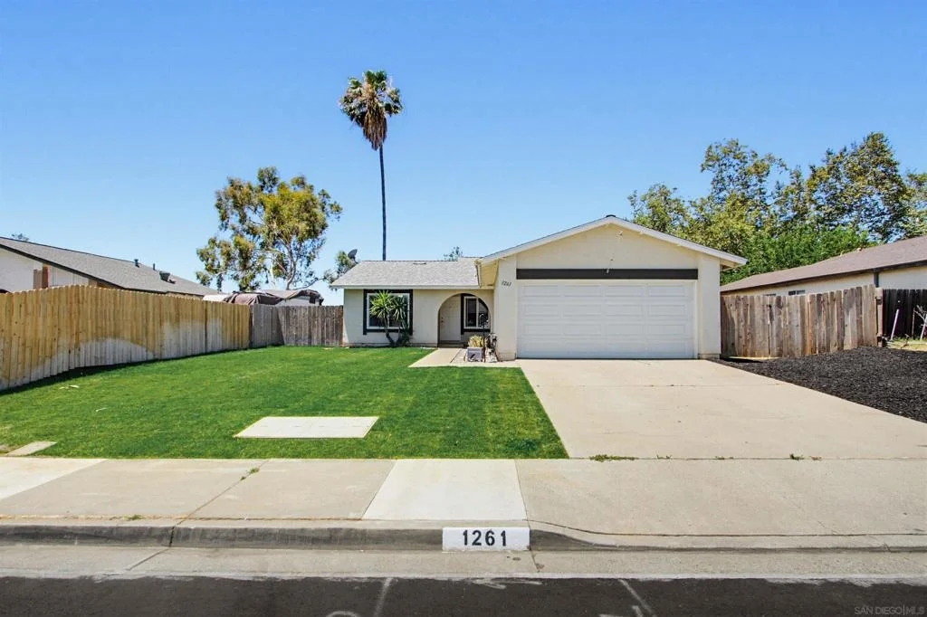 Photo of 1261 Conway Dr
