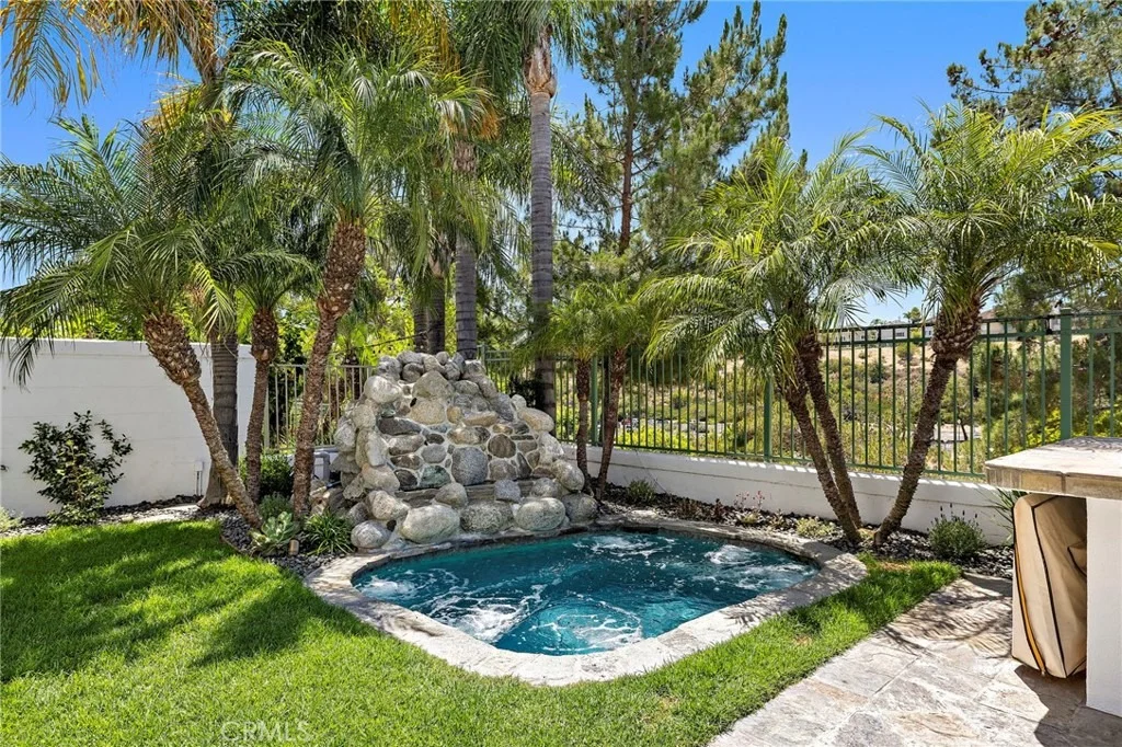 Photo of 25 Golf View Drive