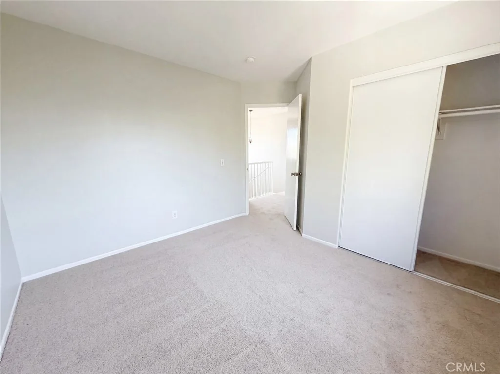 Photo of 2565 W Fairview Drive