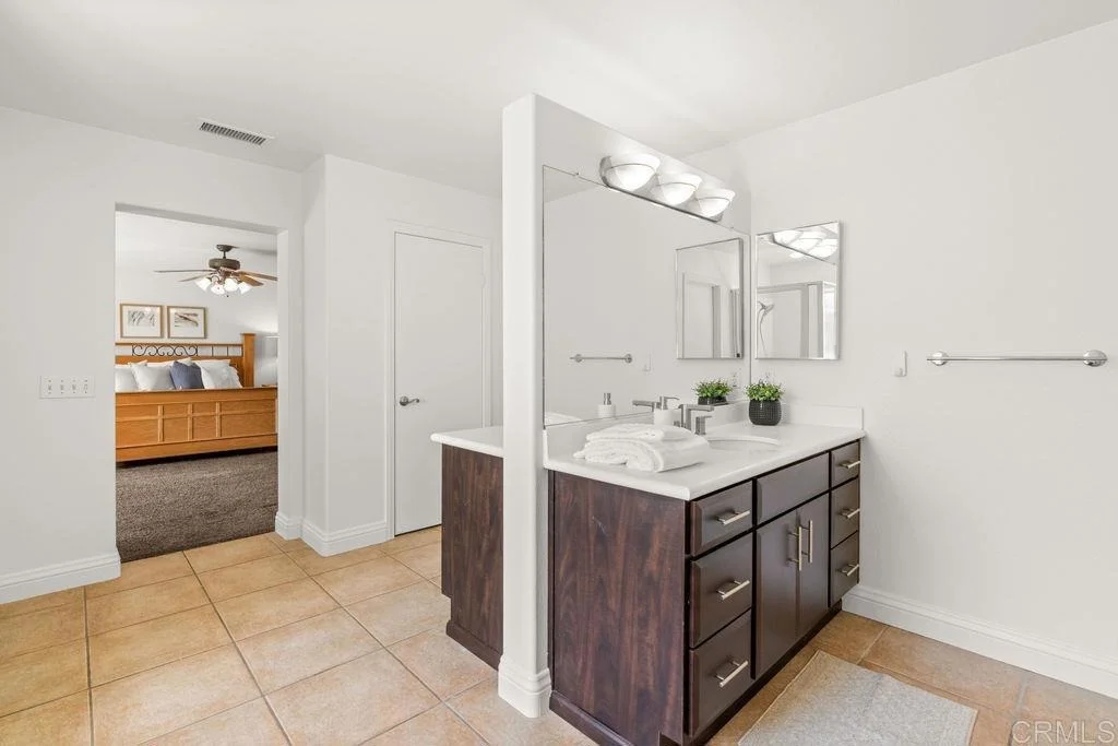 Photo of 474 Lexington Circle