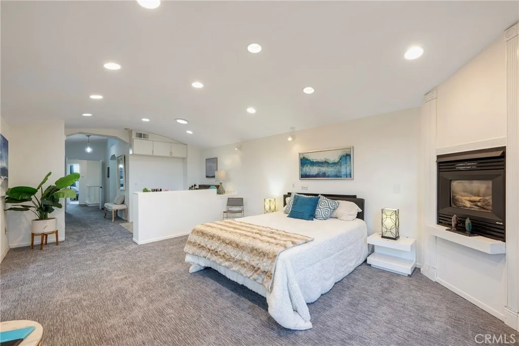Photo of 2702 S George