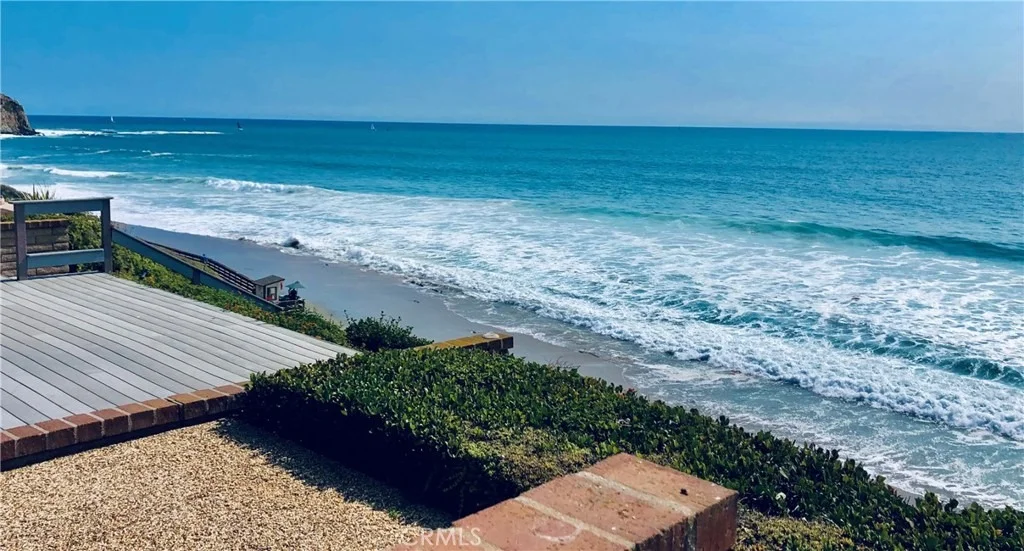 Photo of 4 Breakers
