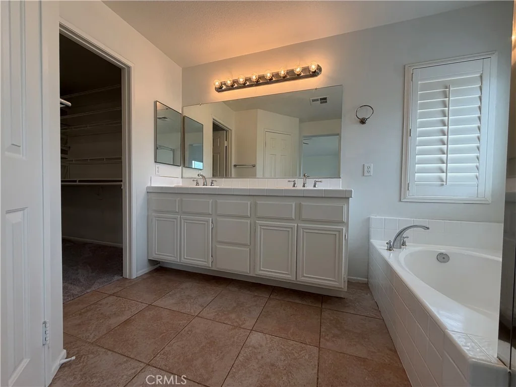 Photo of 5180 Ravenstone Drive