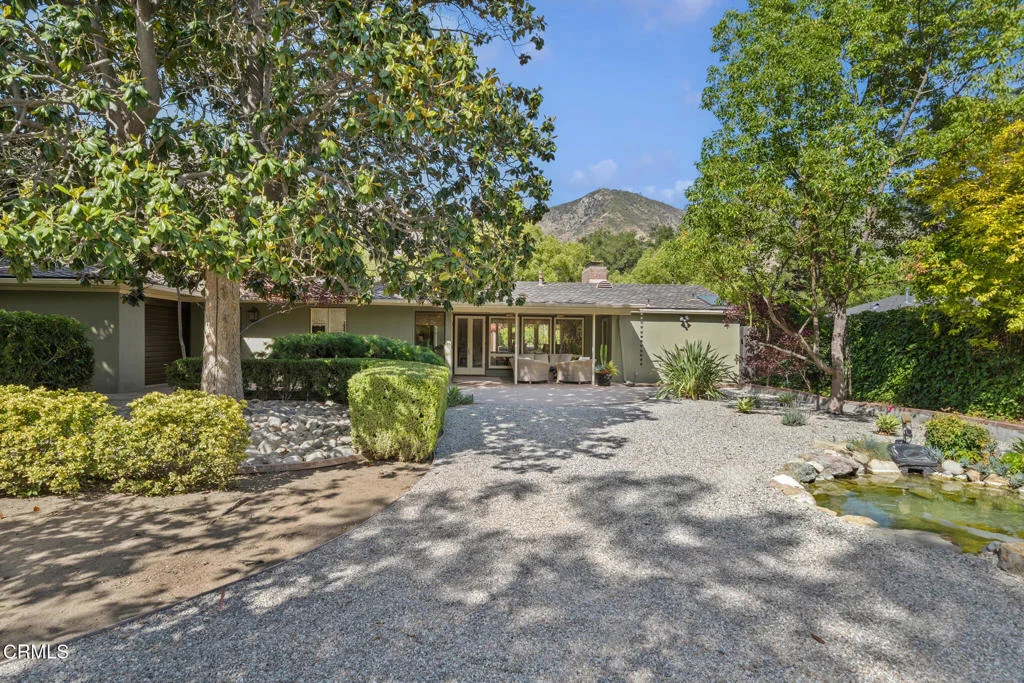 Photo of 2004 Glenview Terrace