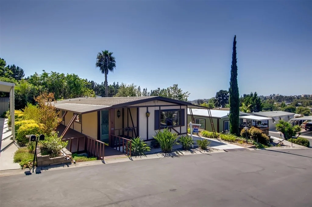 Photo of Unit 19 at 2130 Sunset Drive