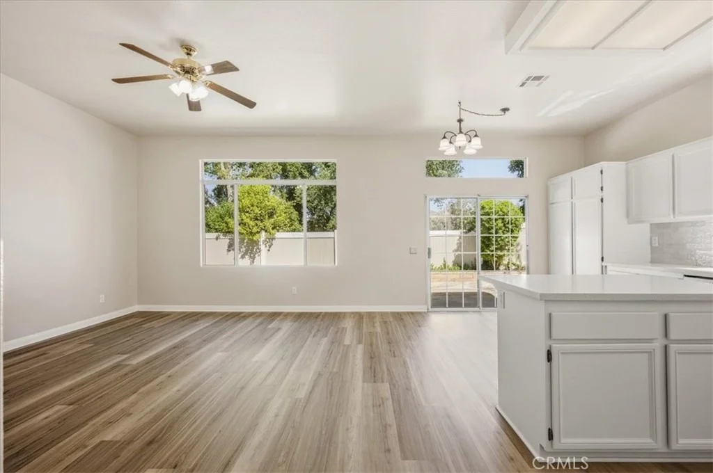 Photo of 33460 Brushy Hollow