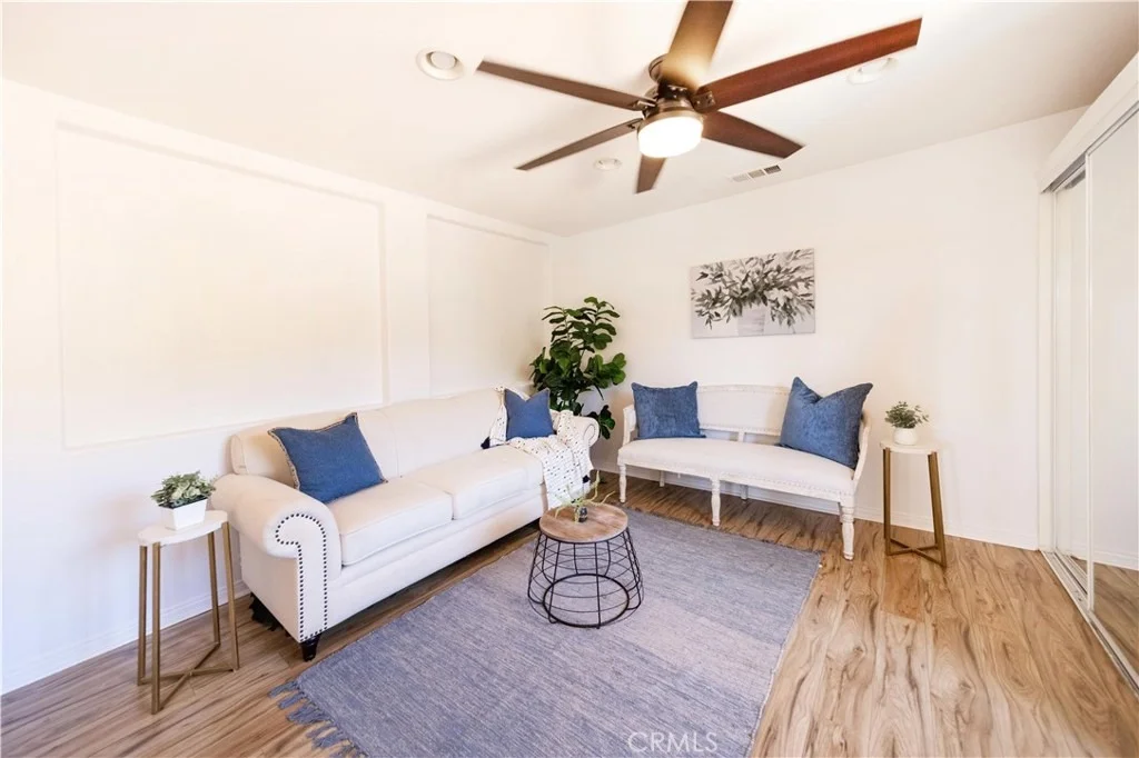 Photo of 35495 Sumac
