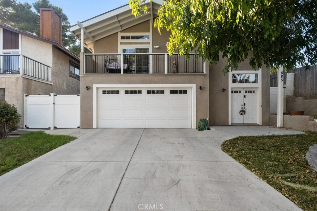Photo of 885 Masterson Drive