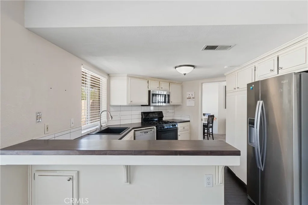 Photo of 1137 Redwood Court
