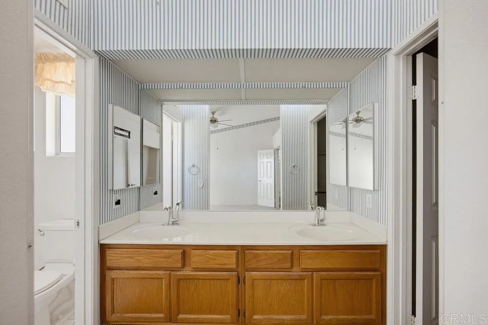 Photo of 27335 Potomac Drive