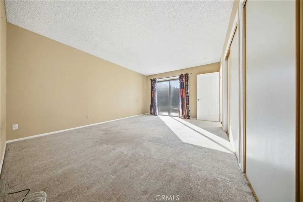 Photo of 450 Fairway Drive